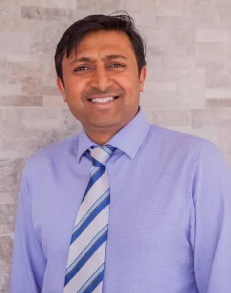 Dr Srikanth